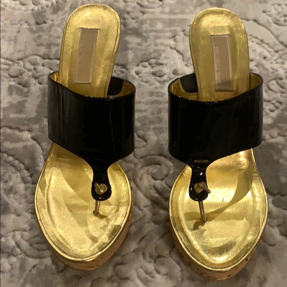 Michael Kor’s Sandals - Picture 1 of 8